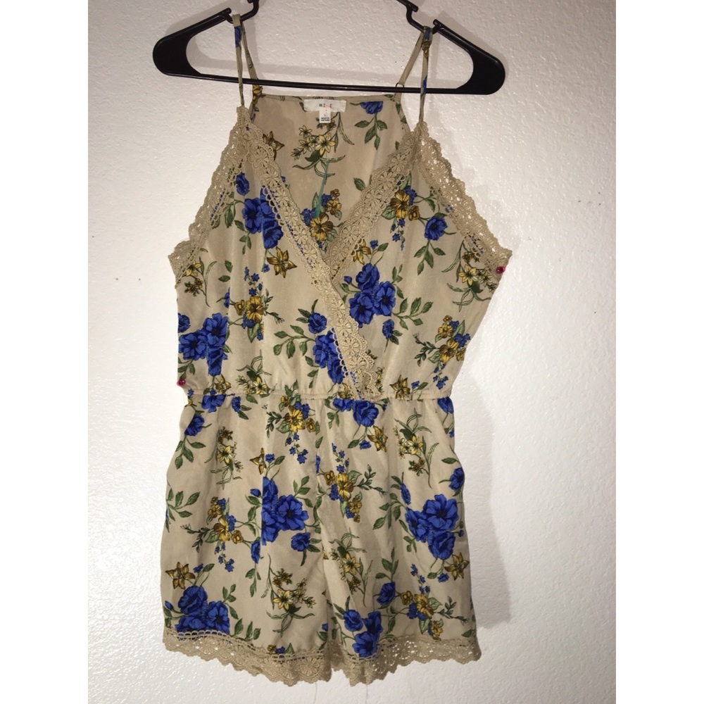 •Tan Lace Detail Romper•